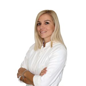 Dr Nataša Lazović